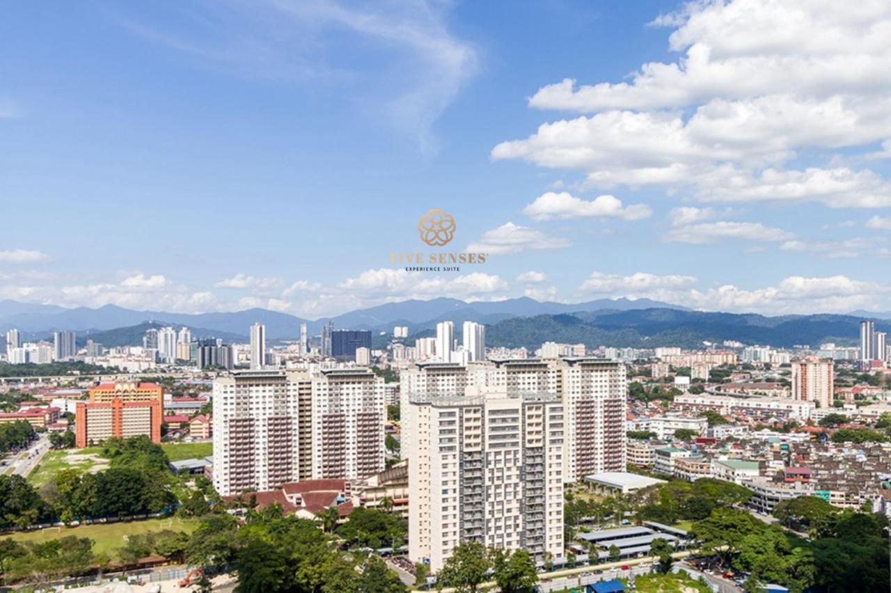 Una Serviced Apartment, Sunway Velocity Куала-Лумпур Экстерьер фото